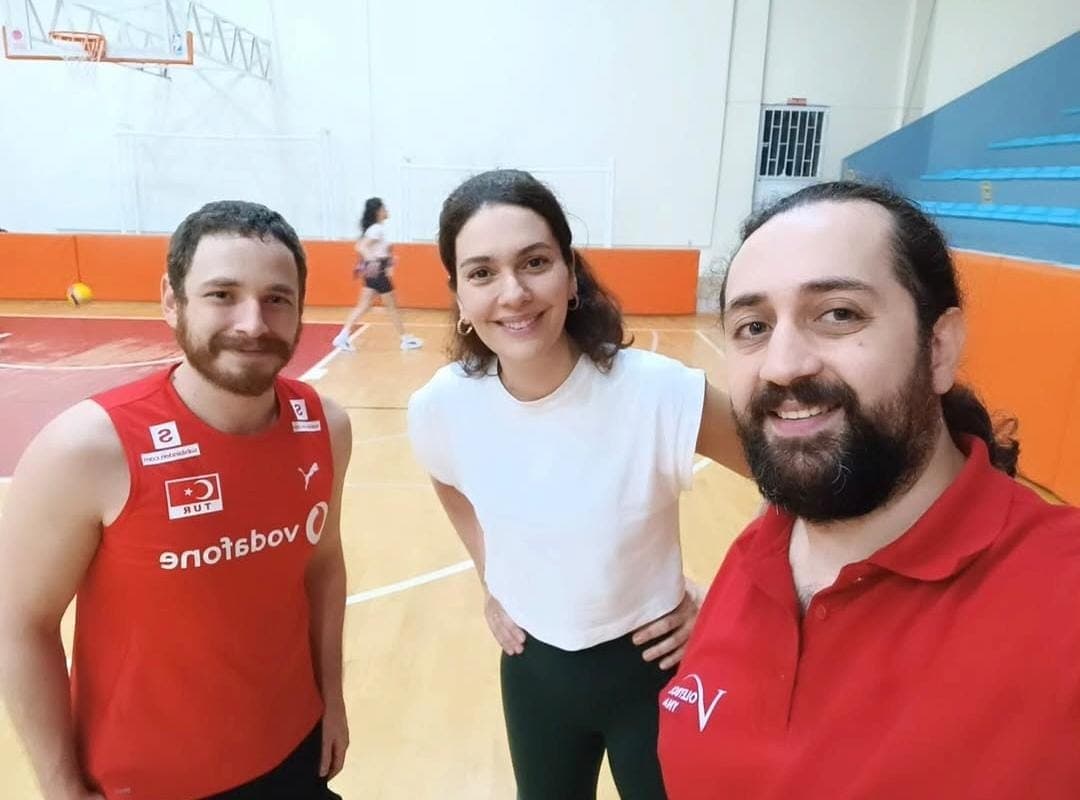 Bergüzar Korel & CemYiğit Üzümoğlu